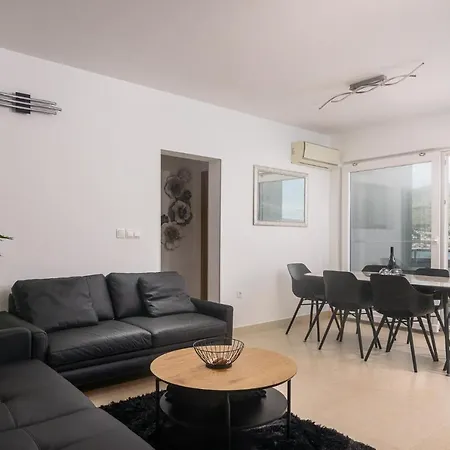 Apartment L&l Luxury 1