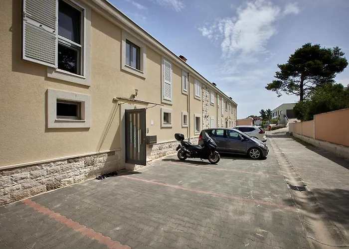 L&l Luxury 1 Apartman *